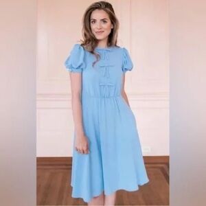 Gal meets glam blue bow dress size 2